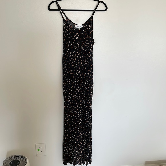 Carly Jean LA Jumpsuit - Picture 1 of 4